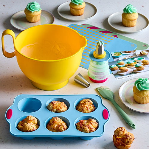 Pampered Chef Kid's Cookie Baking Set - Graze and Raise