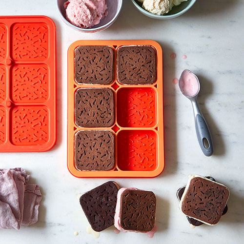 No-Bake Chocolate Peanut Butter Ice Cream Sandwiches