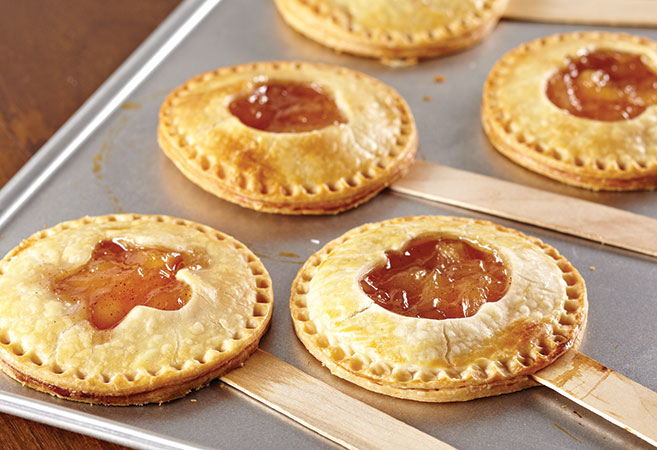 Apple Pie Pops