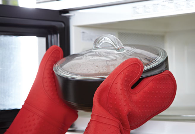 Cooking with a Rockcrok<sup>®</sup> in the Microwave