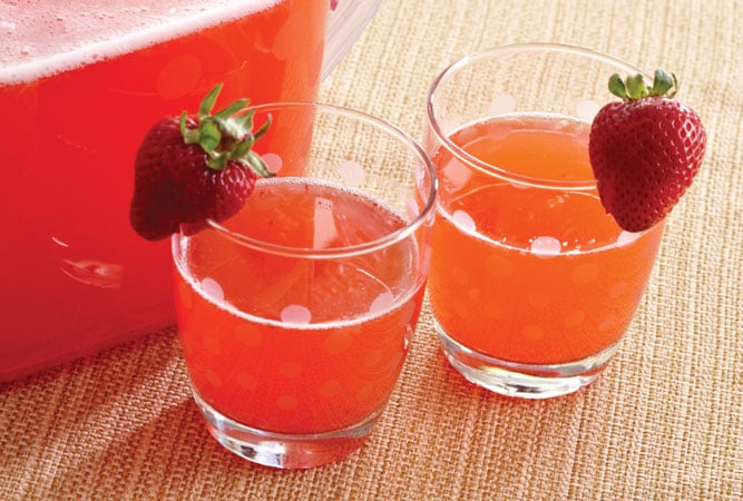 Alcohol-Free Strawberry Lemonade Quencher