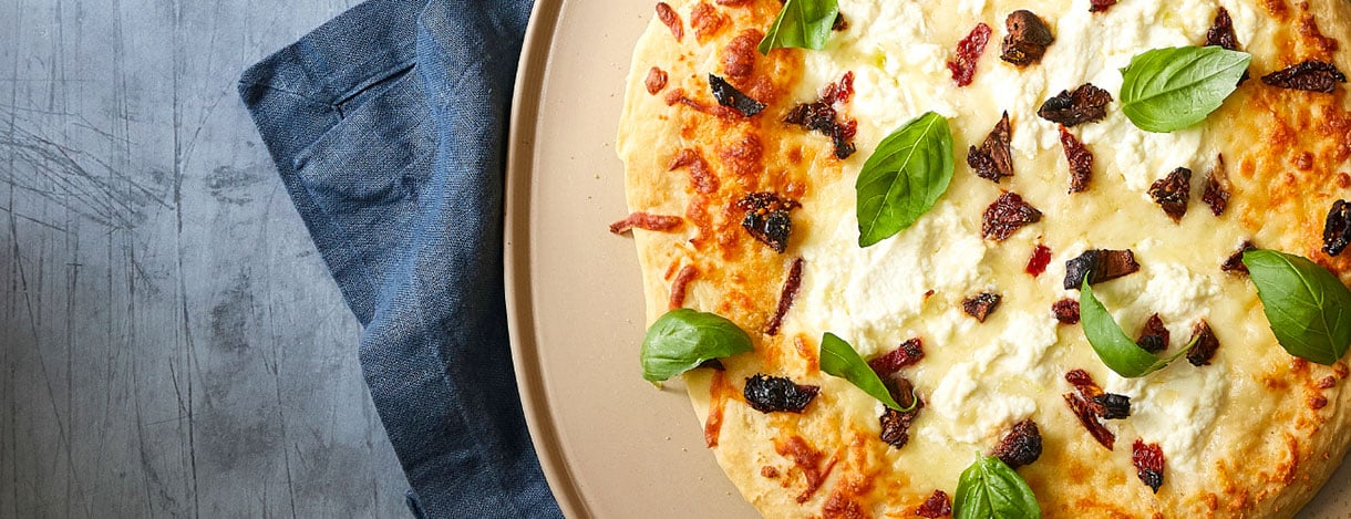 header image showing pizza