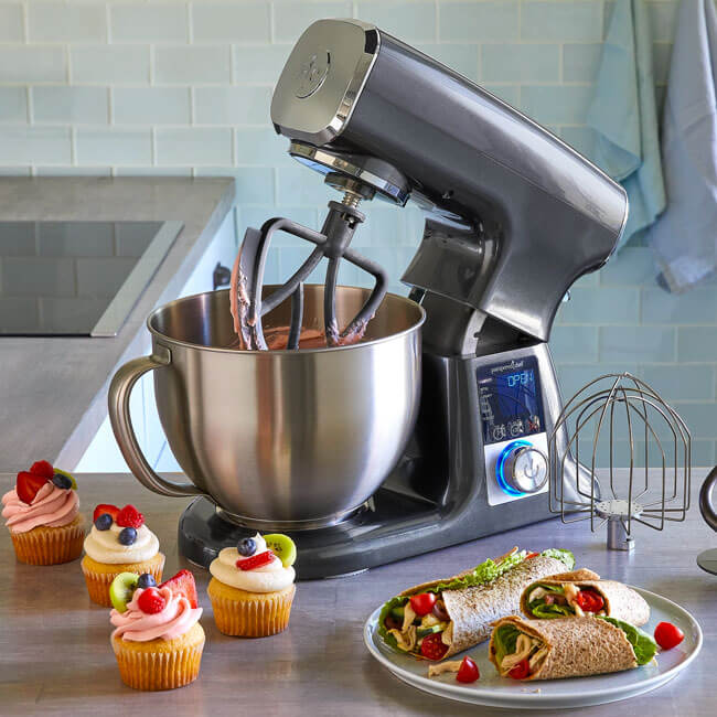 getting-started-with-the-deluxe-stand-mixer