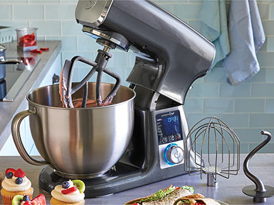 pampered chef deluxe-stand-mixer