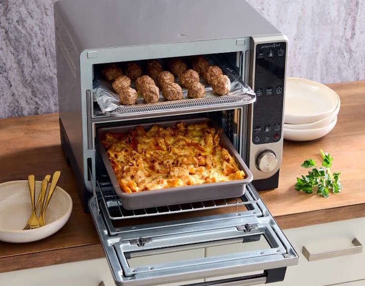 Pampered Chef Deluxe Air Fryer & Oven Pampered Chef Deluxe Air Fryer & Oven