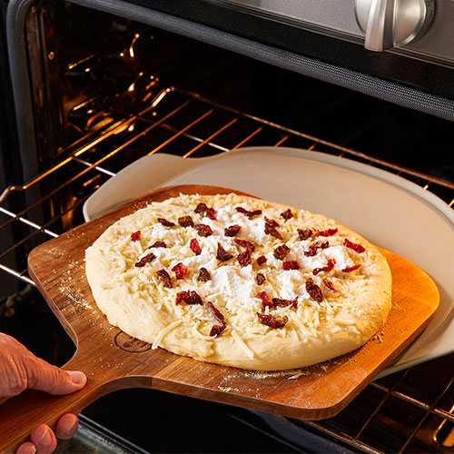 Kitchen Zone Bamboo Pizza Peel, Durable Wooden Pizza Board with Handle to  Use as Serving Tray, Cutting Board