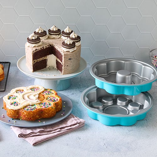 Specialty & Novelty Cake Pans  Buy Specialty & Novelty Cake Pans