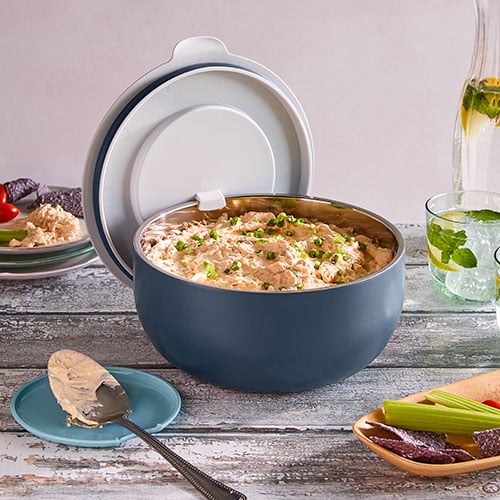 Keep your food hot with Pampered Chef Insulated Bowls 