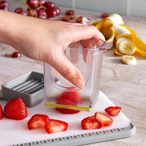 Cup Slicer With Cleaning Brushes, Stainless Steel Strawberry