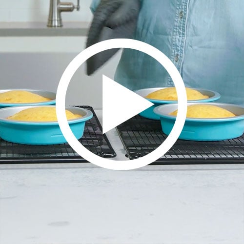 Play Round Cake Pans Video