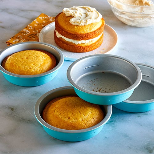 Round Cake Pans - Shop  Pampered Chef Canada Site