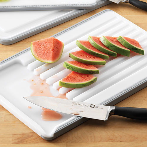 Large Cutting Board with Wells Shop Pampered Chef US Site