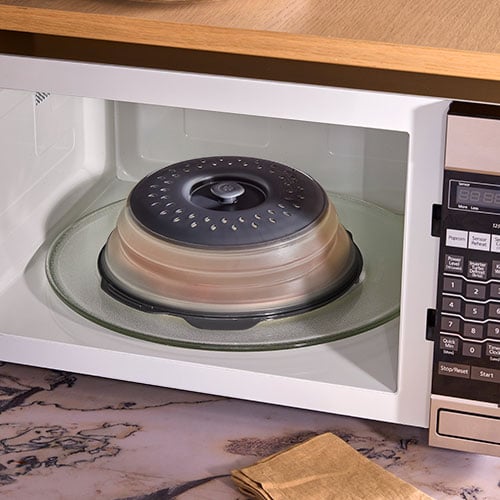 Collapsible Microwave Cover