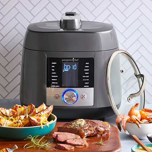 Deluxe Multi Cooker w/ Lid