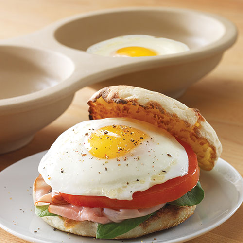 Microwave Egg Cooker - Shop | Pampered Chef US Site