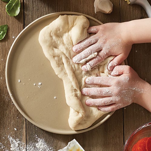 Pampered Chef Personal Size Round Stone