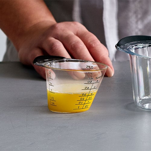 Easy-Read Mini Measuring Cup