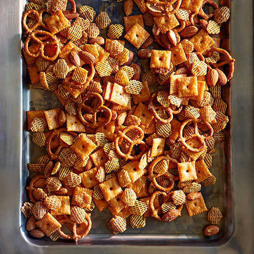 Spicy Snack Mix - Recipes | Pampered Chef Canada Site