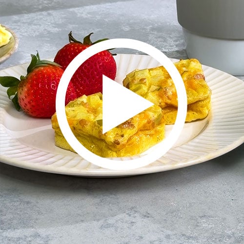 Play Apple Cheddar Bacon Egg Muffins Video