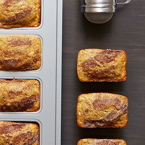 Mini Loaf Paper Baking Pan 25-Pack, 4 x 2 x 2 Inches