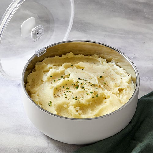 Keep your food hot with Pampered Chef Insulated Bowls 