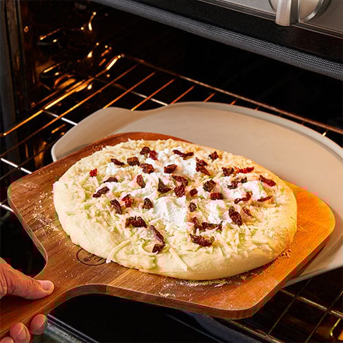 Homemade Pizza Dough - Recipes | Pampered Chef Canada Site