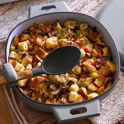 Pampered Chef 5.5 Cast Iron Skillet Set