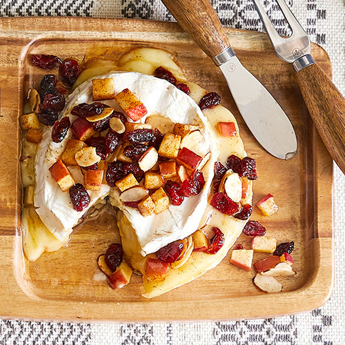 Baked Brie with Apples & Cranberries