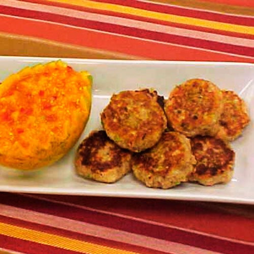 Salmon Cakes with Papaya Sauce - Recipes | Pampered Chef Canada Site