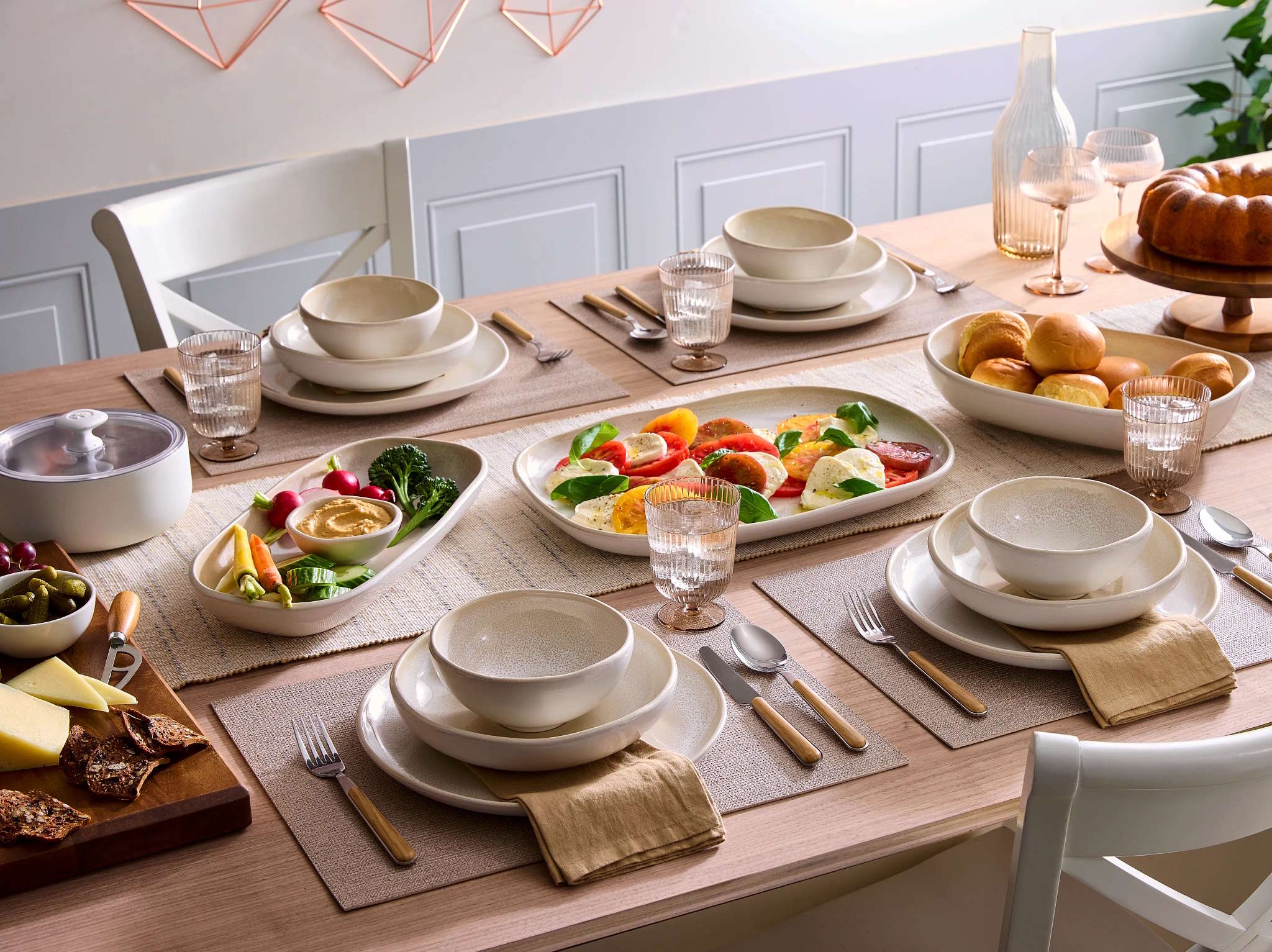 host discount products