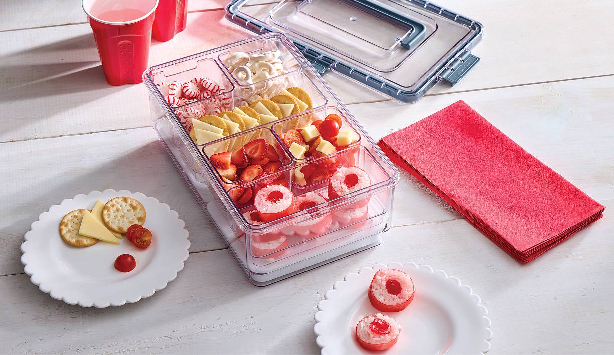 Snacklebox on a table