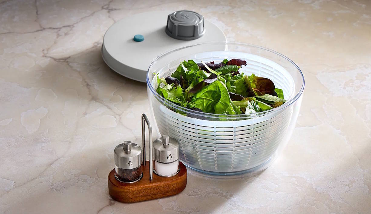 Salad and Berry Spinner with Salt and Pepper Mills