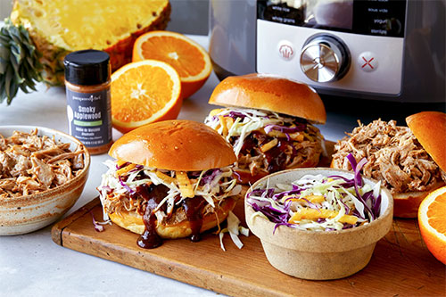 Slow Cooker Pulled Pork Sandwiches